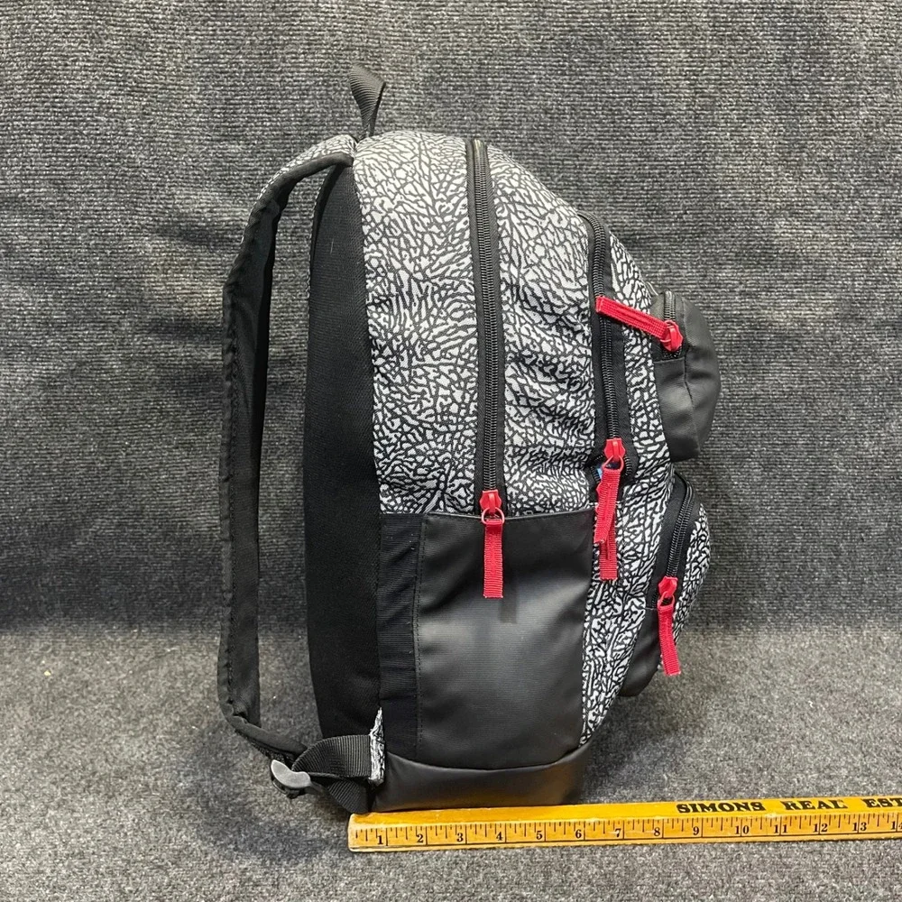 Nike Air Jordan 0670-G3A Black Elephant Print Jumpman Sport Essential Backpack